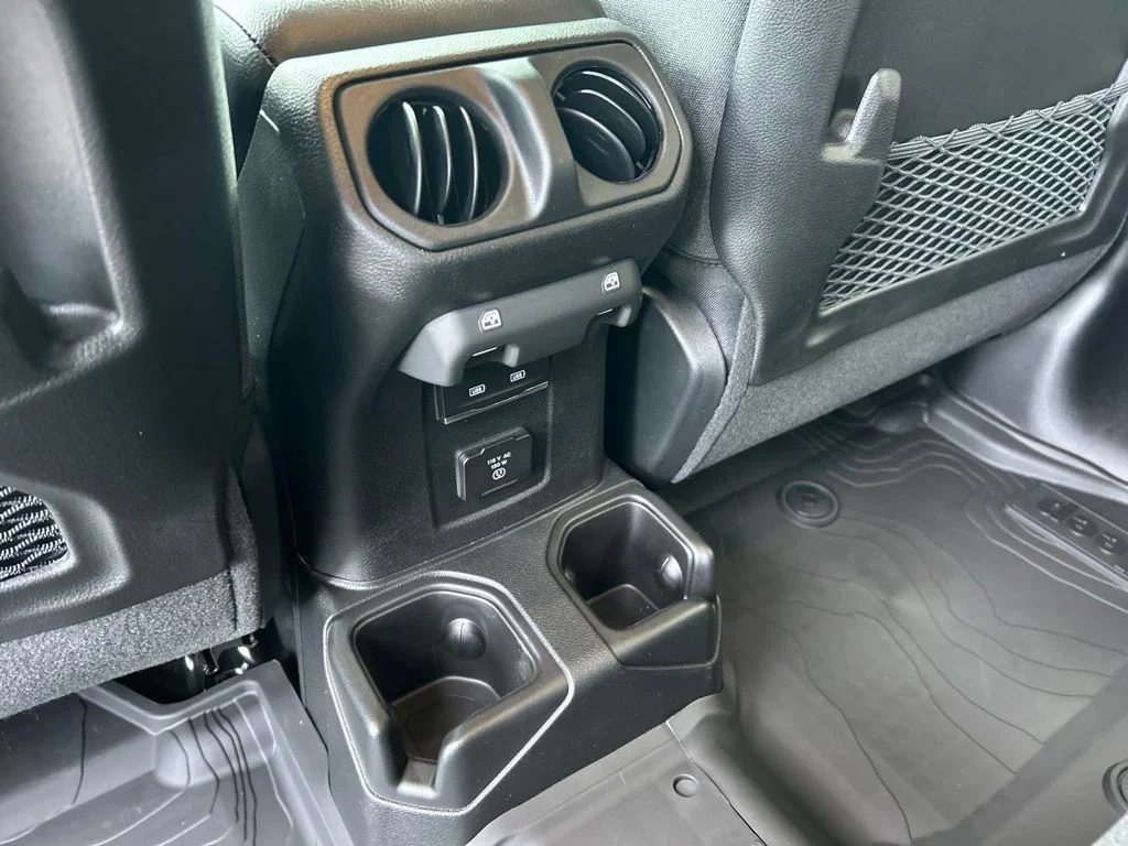 New 2026 Reign Exterior Paint Jeep Rubicon image 24