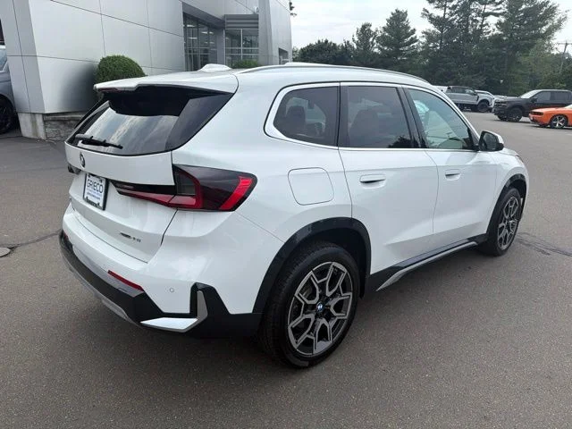 Used 2025 White BMW xDrive28i image 7
