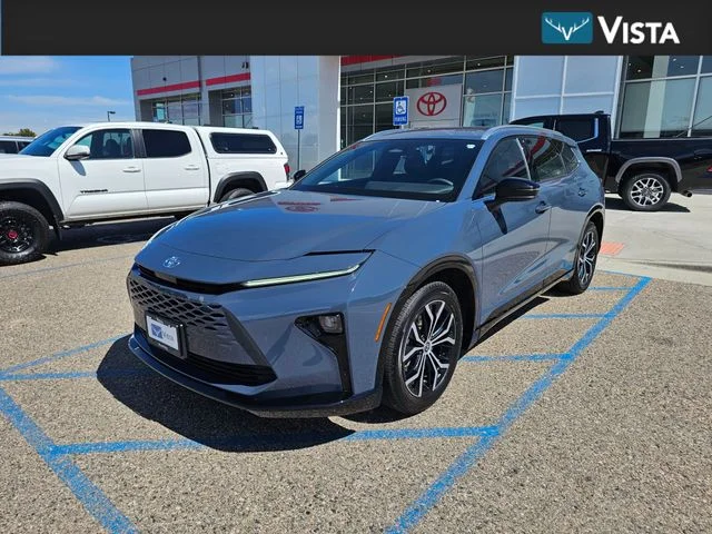 2025 Toyota Crown Signia XLE