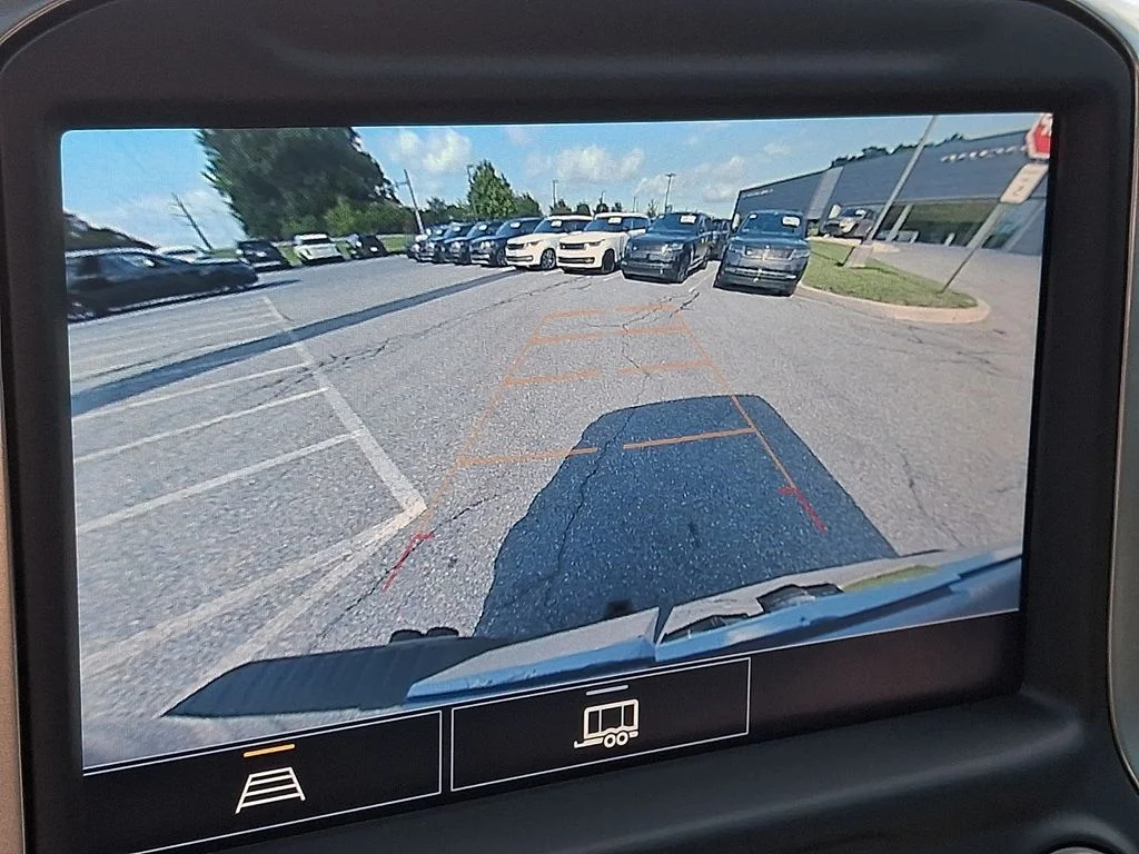 Used 2021 Black Chevrolet LT Trail Boss image 18