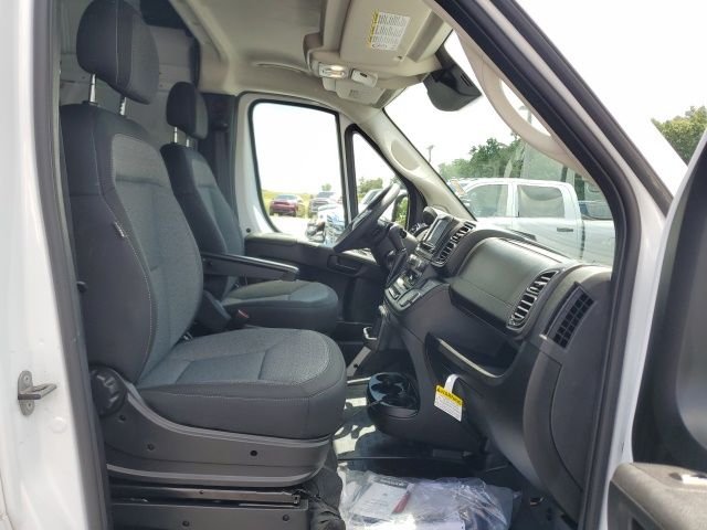New 2026 Bright White Clearcoat RAM High Roof image 23