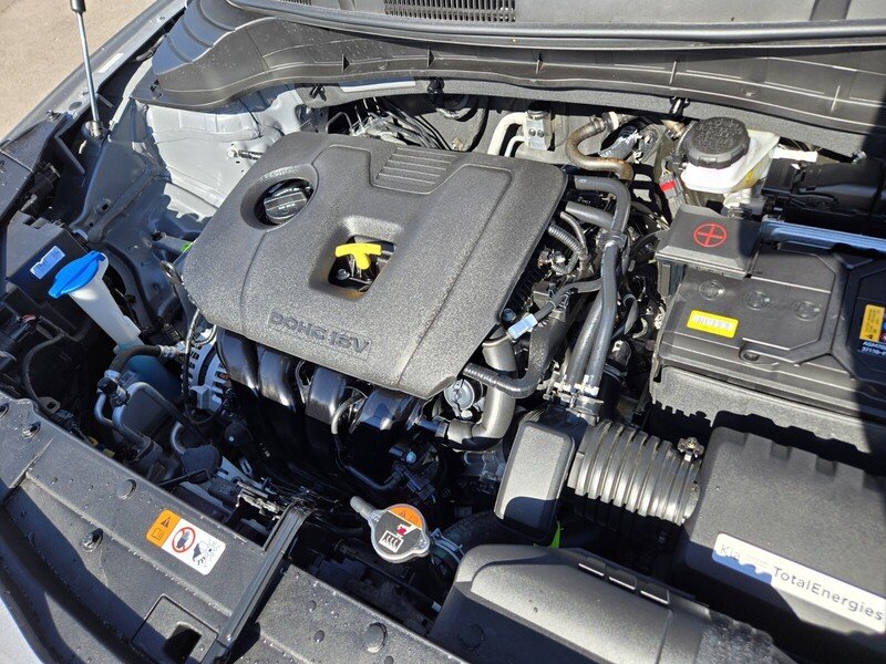 Used 2025 Gray Kia GT-Line image 17
