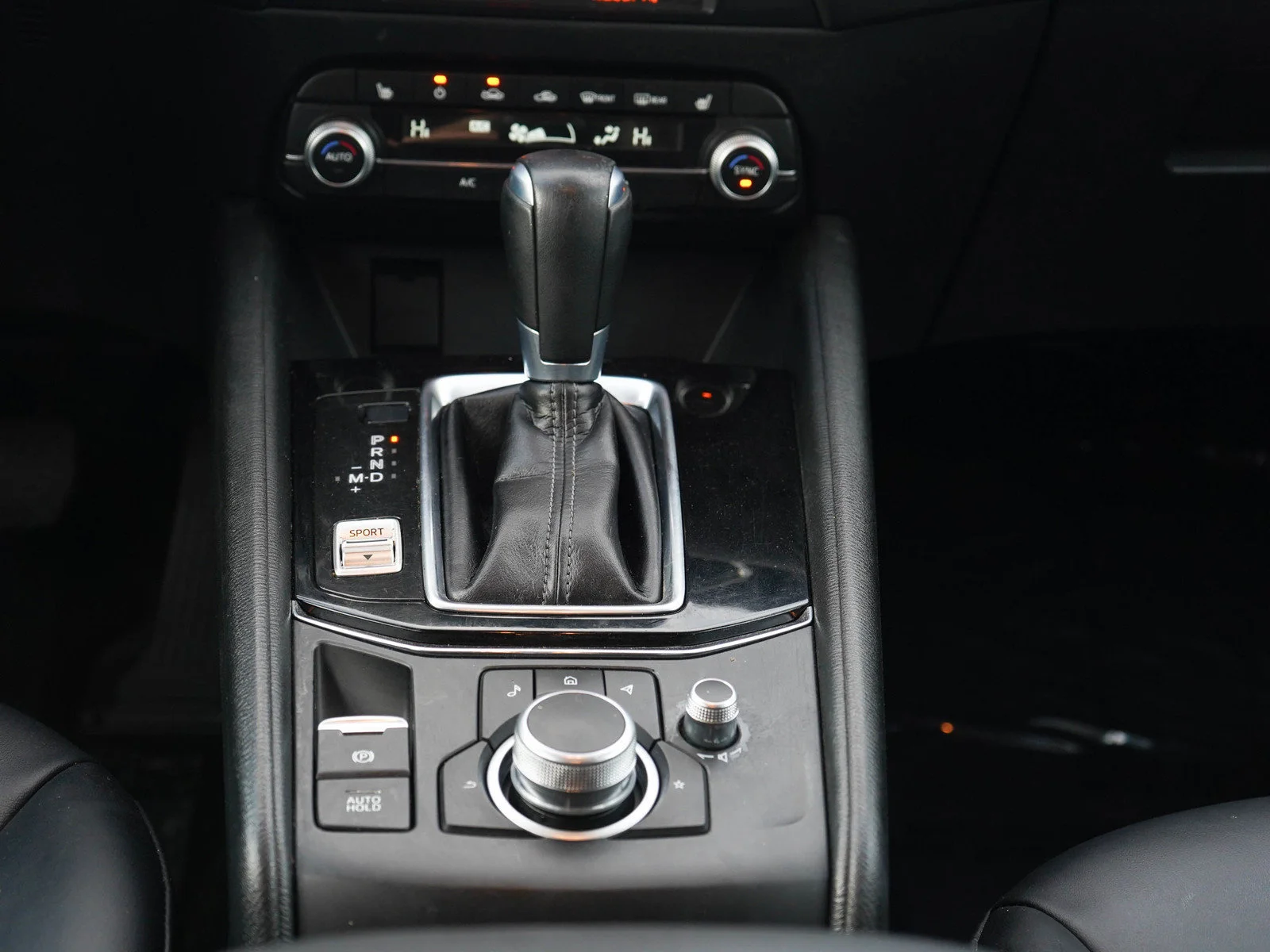 Used 2021 Sonic Silver Metallic Mazda Touring image 19