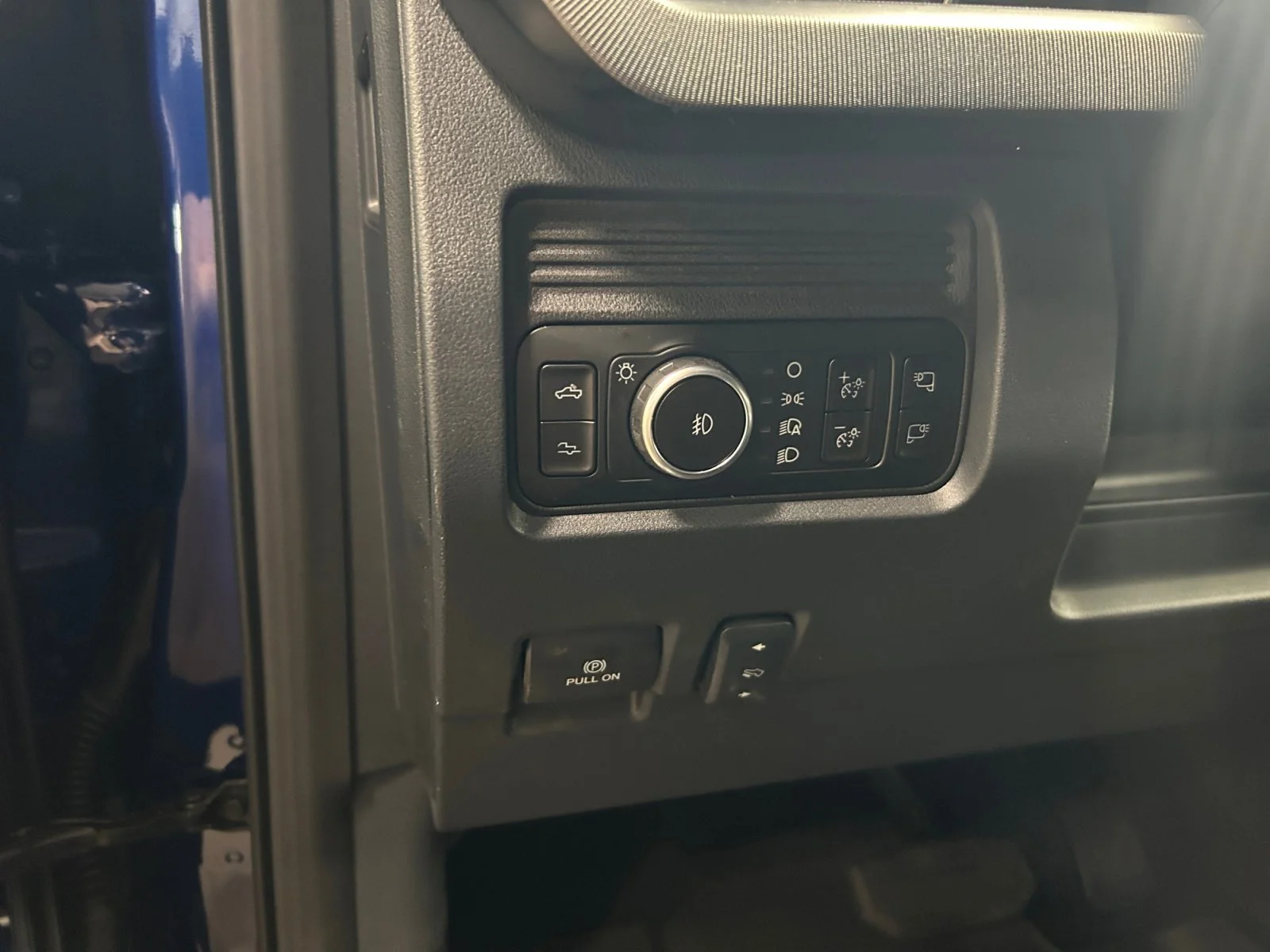 New 2026 Argon Blue Metallic Ford Lariat image 16