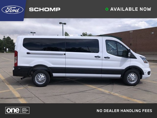 2025 Ford Transit Passenger Wagon XLT