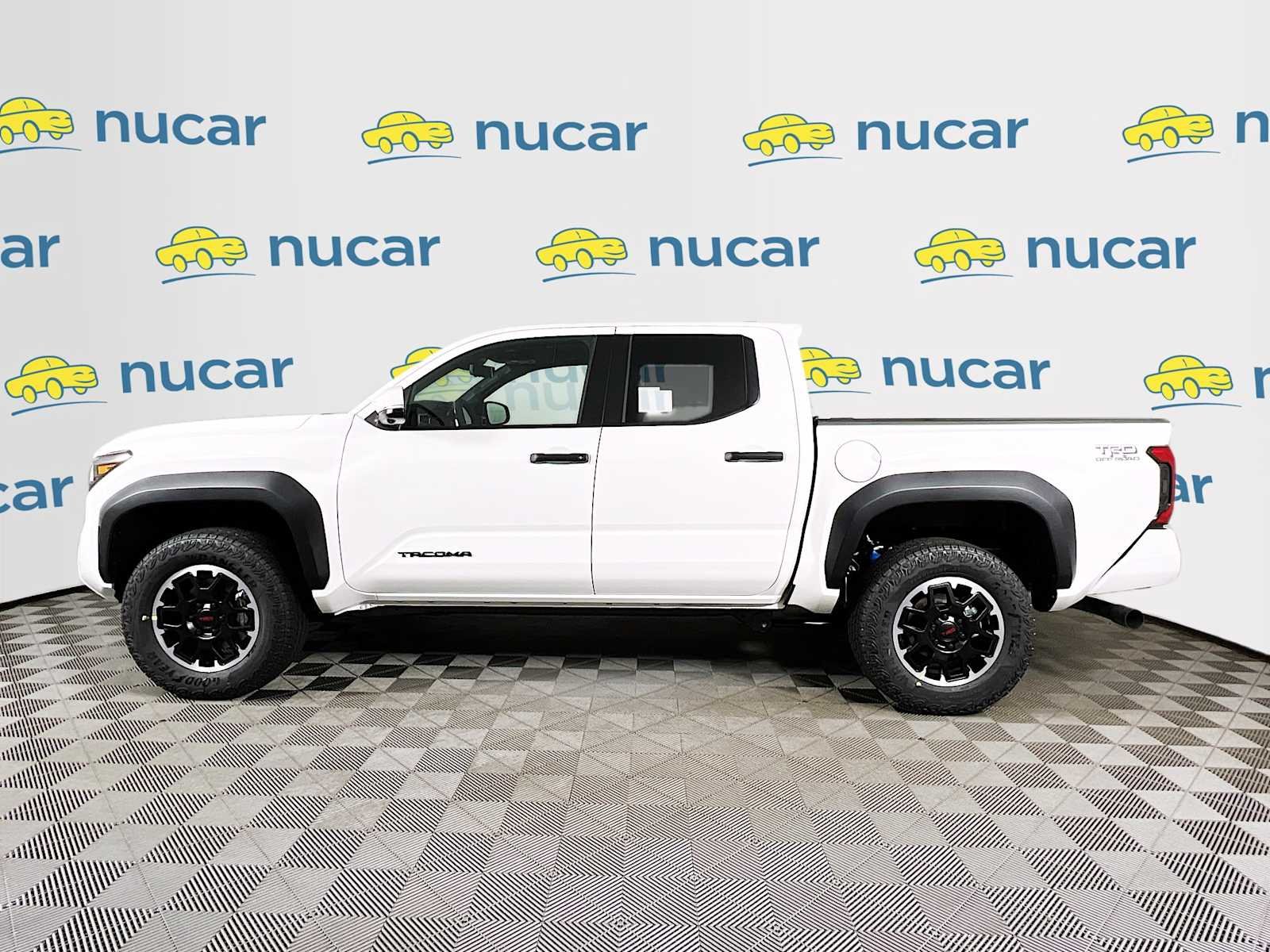 2026 Toyota Tacoma — photo 4