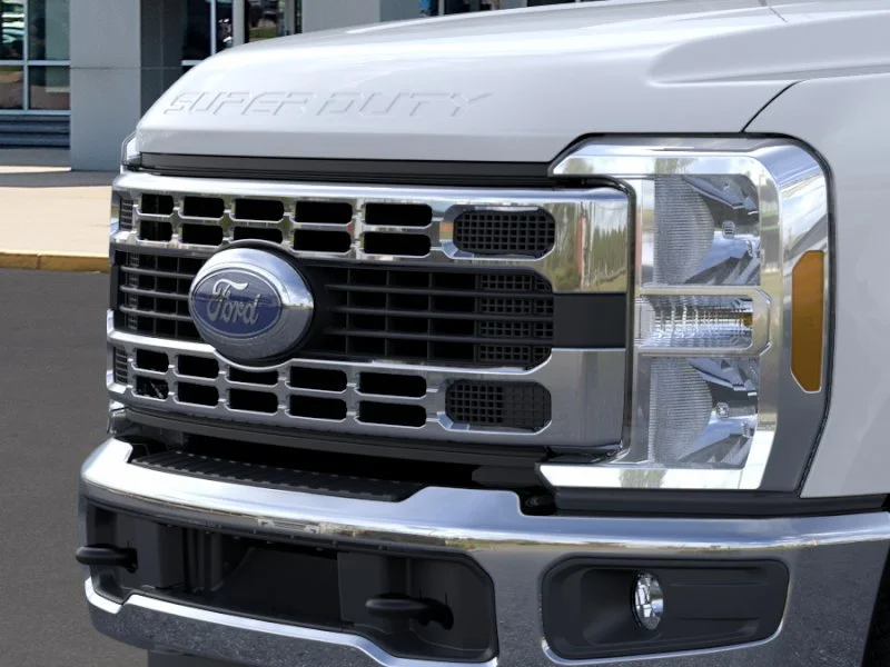 New 2026 Oxford White Ford F-350® XLT image 17