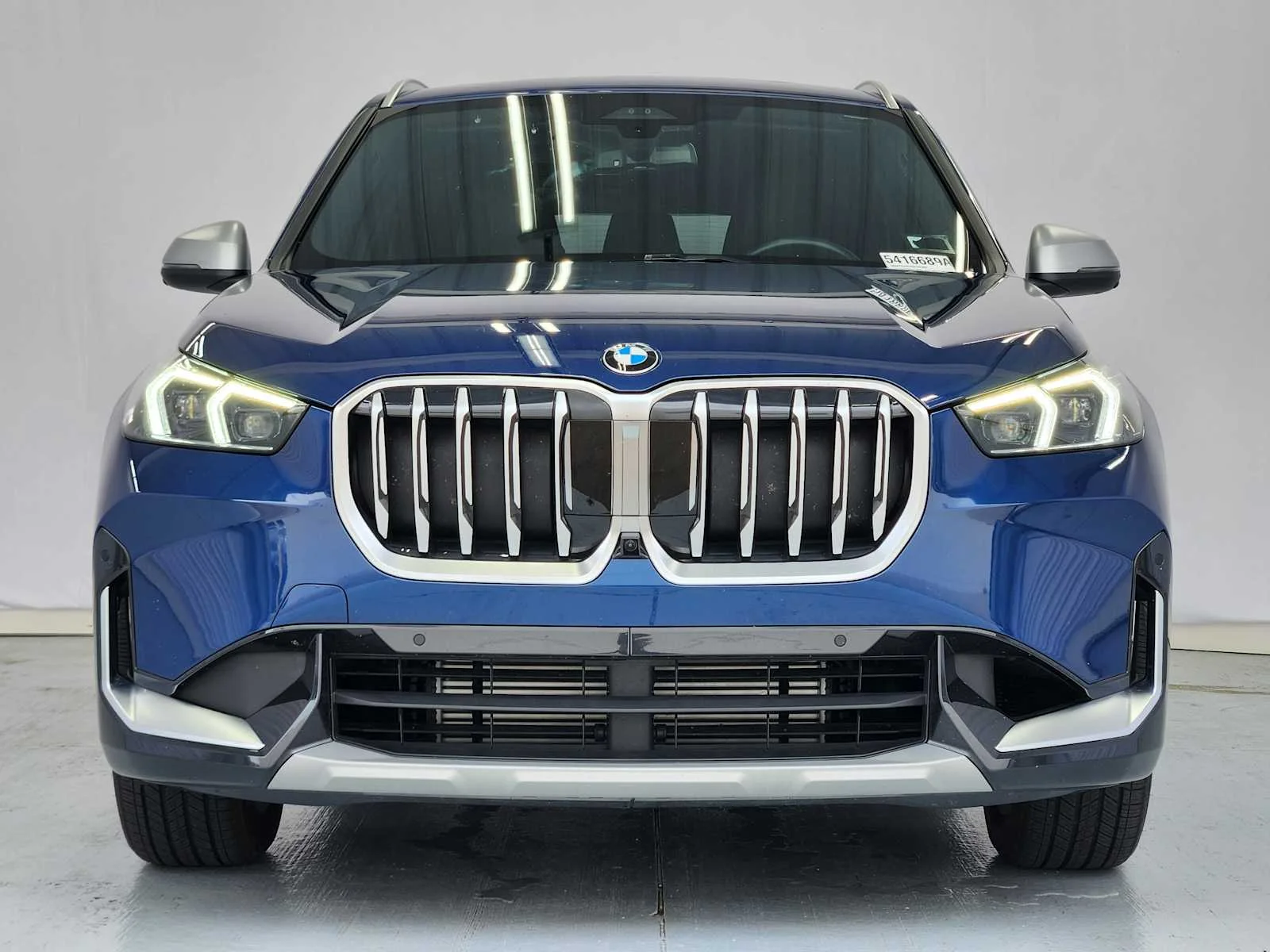 Certified Used 2024 Phytonic Blue Metallic BMW xDrive28i image 2