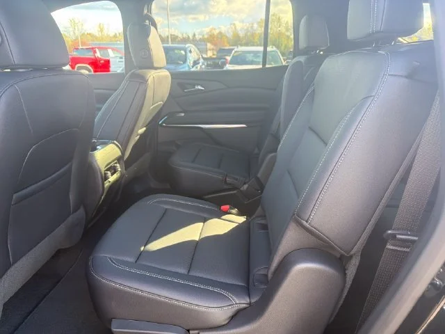 Used 2026 Mosaic Black Metallic Chevrolet LT image 30
