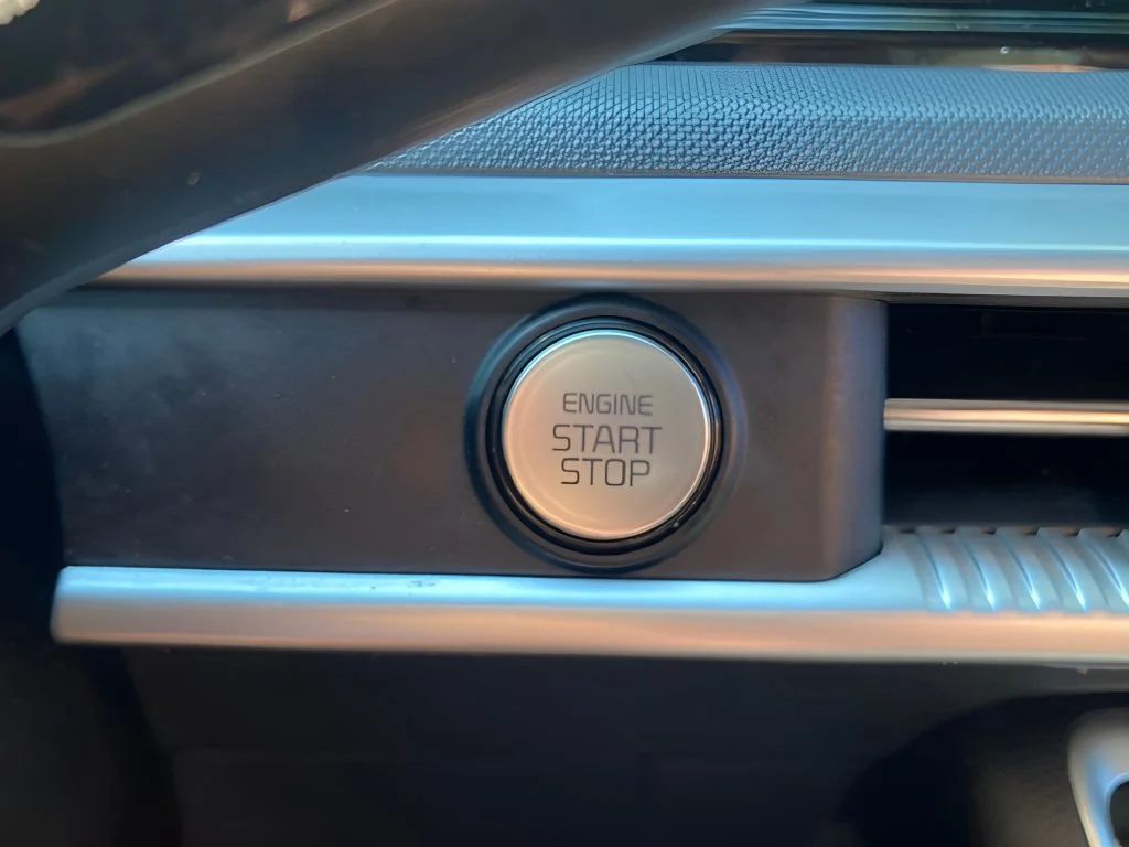 Used 2023  Kia GT-Line image 26