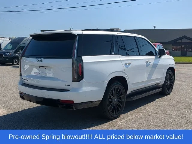 Used 2021 White Cadillac Sport Platinum image 13