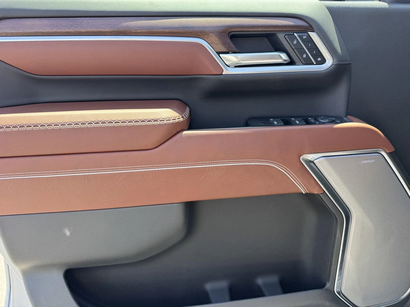 New 2026 Sterling Metallic GMC Denali Ultimate image 18