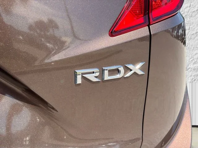 Used 2019 Bronze Acura Base image 11
