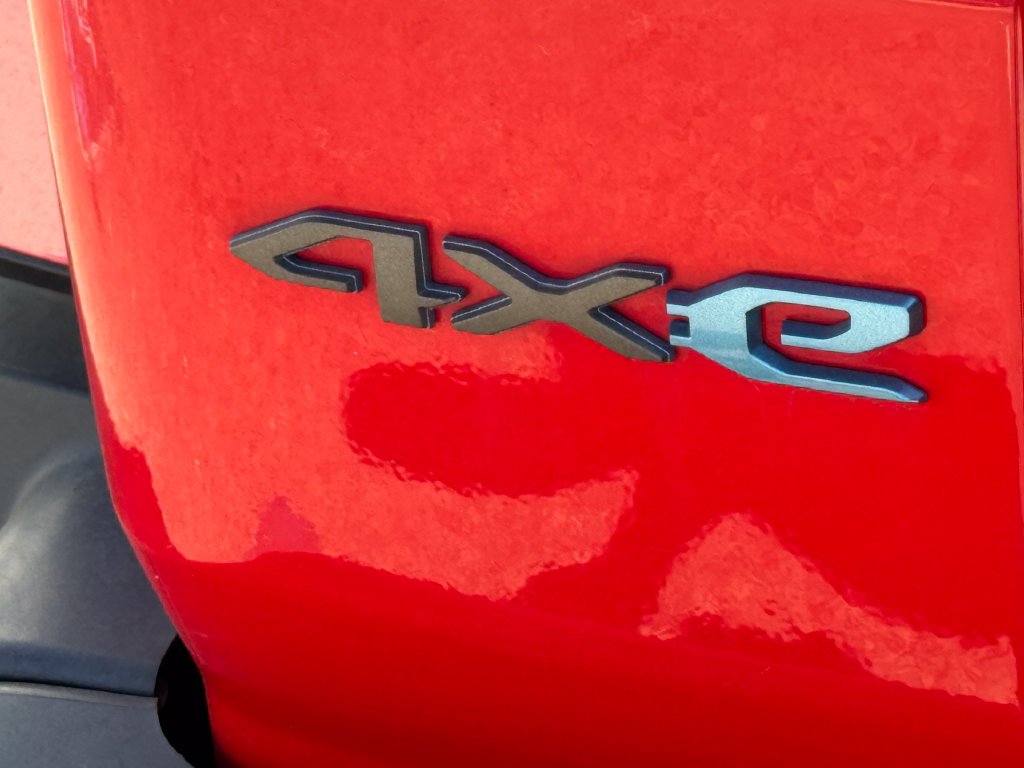 Used 2024 Red Jeep Sport S 4xe image 19