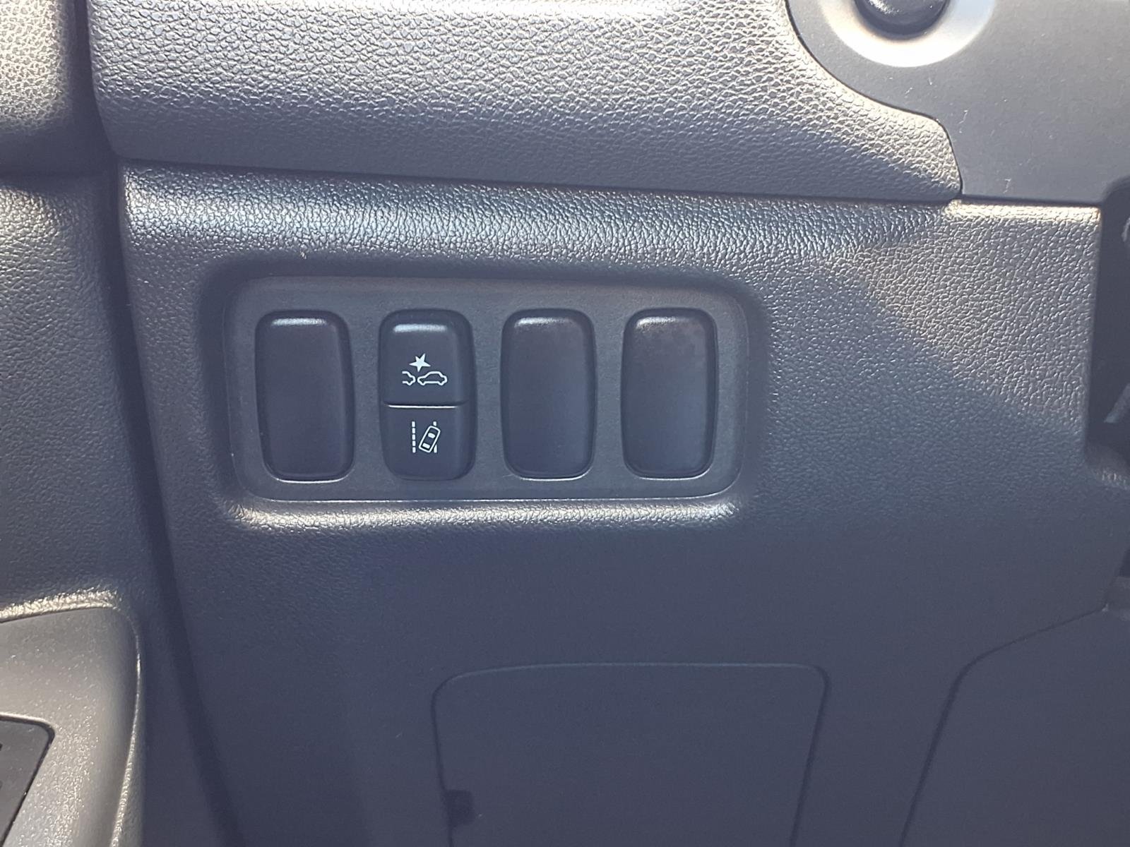 Used 2024  Mitsubishi S image 16