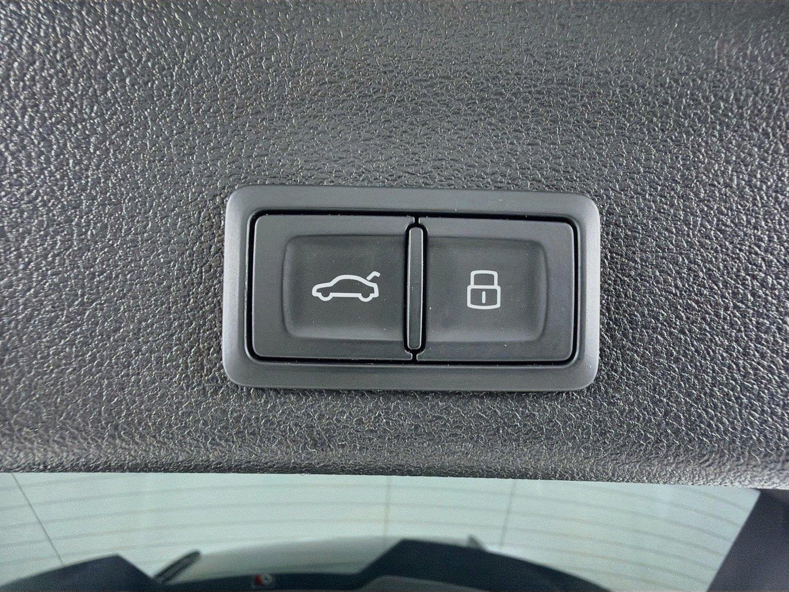 Used 2022 Nardo Gray Audi  image 23