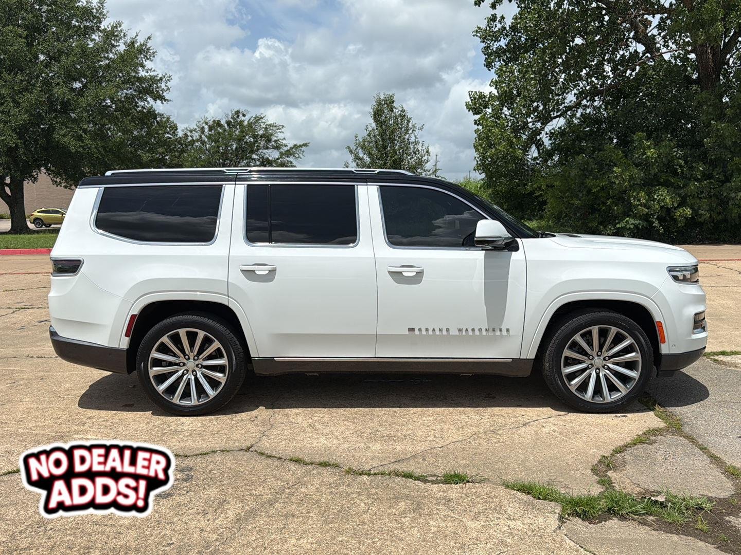 Used 2022 Bright White Clearcoat Jeep Series I image 8