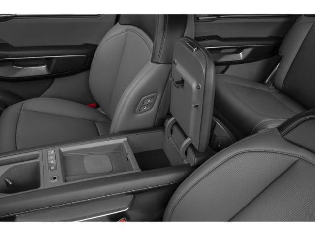 Used 2024 Ocean Blue Kia Land image 17