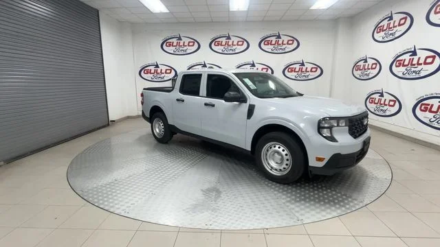 New 2026 Space White Metallic Ford XL image 8