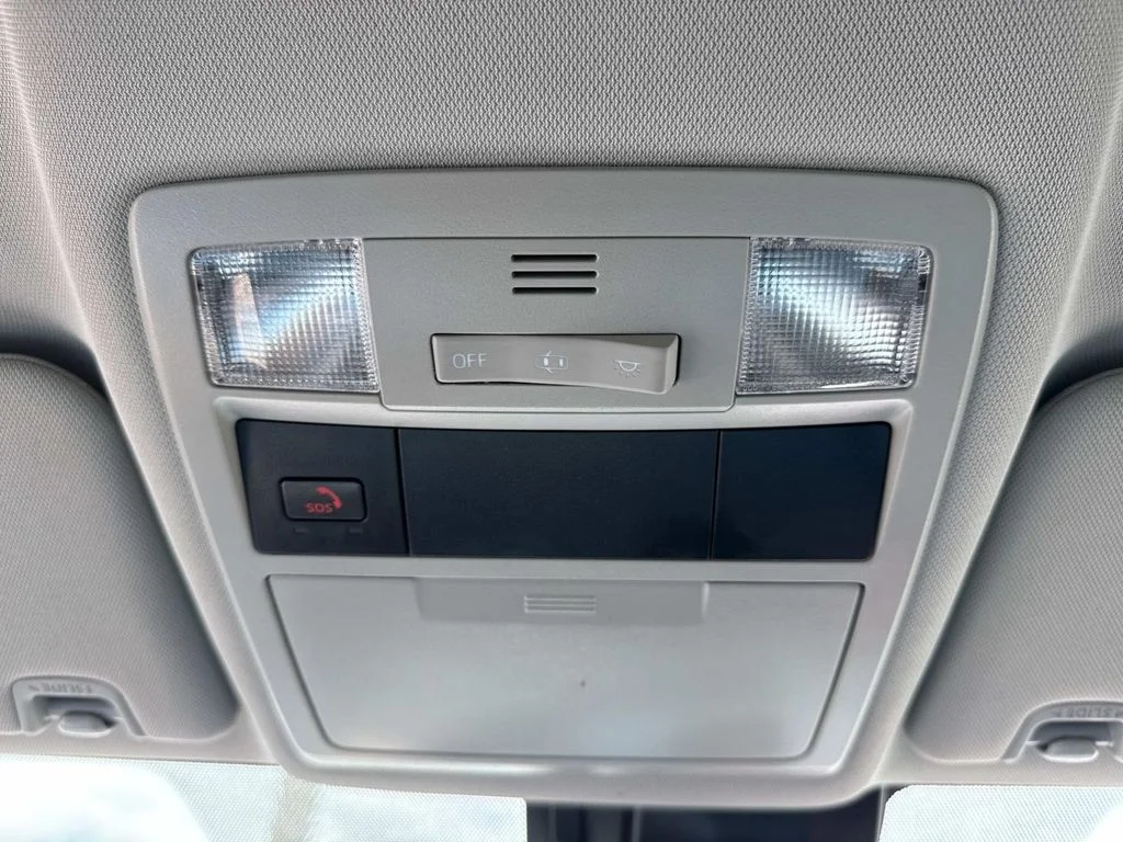 Used 2023 Red Toyota SR5 image 46