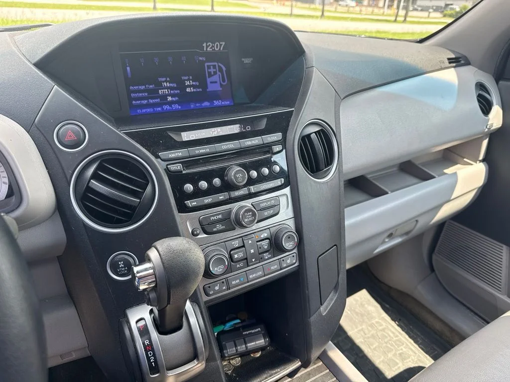 Used 2014  Honda EX-L image 15