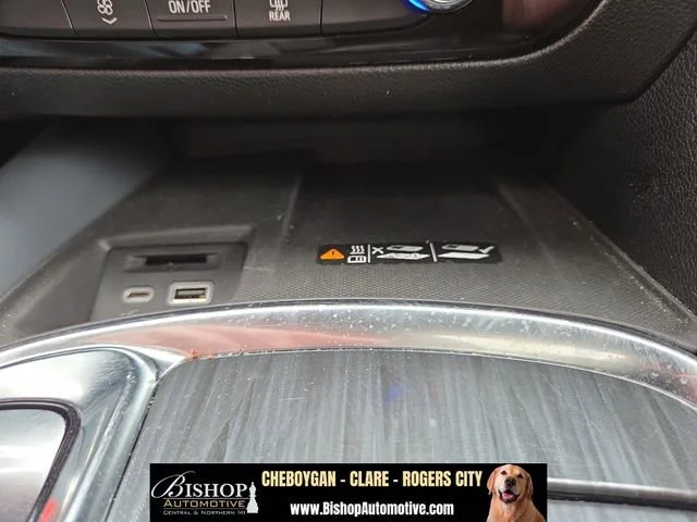 Pre-Owned 2024 Buick Enclave Essence image 16