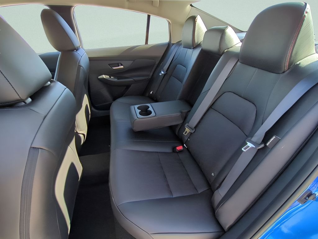 New 2026 Bluestone Pearl / Super Black Two-tone Nissan SR image 13
