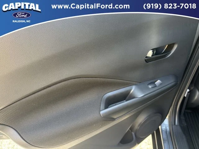 Used 2025 Gray Nissan S image 17