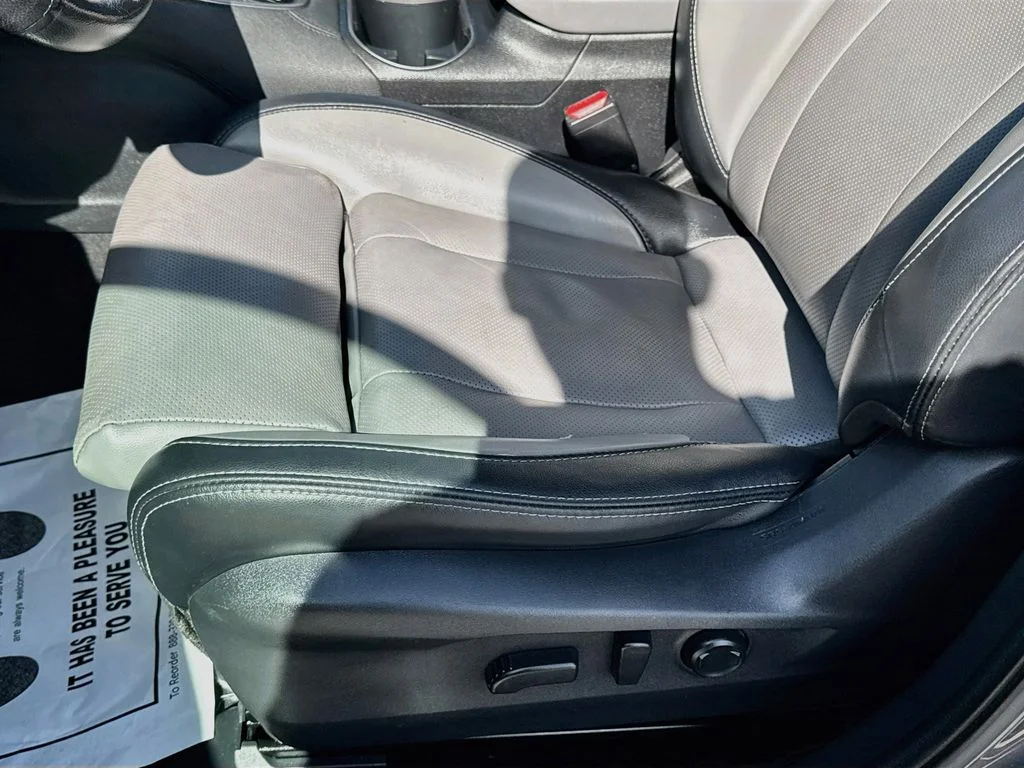 Used 2022 Gray Subaru Limited image 23