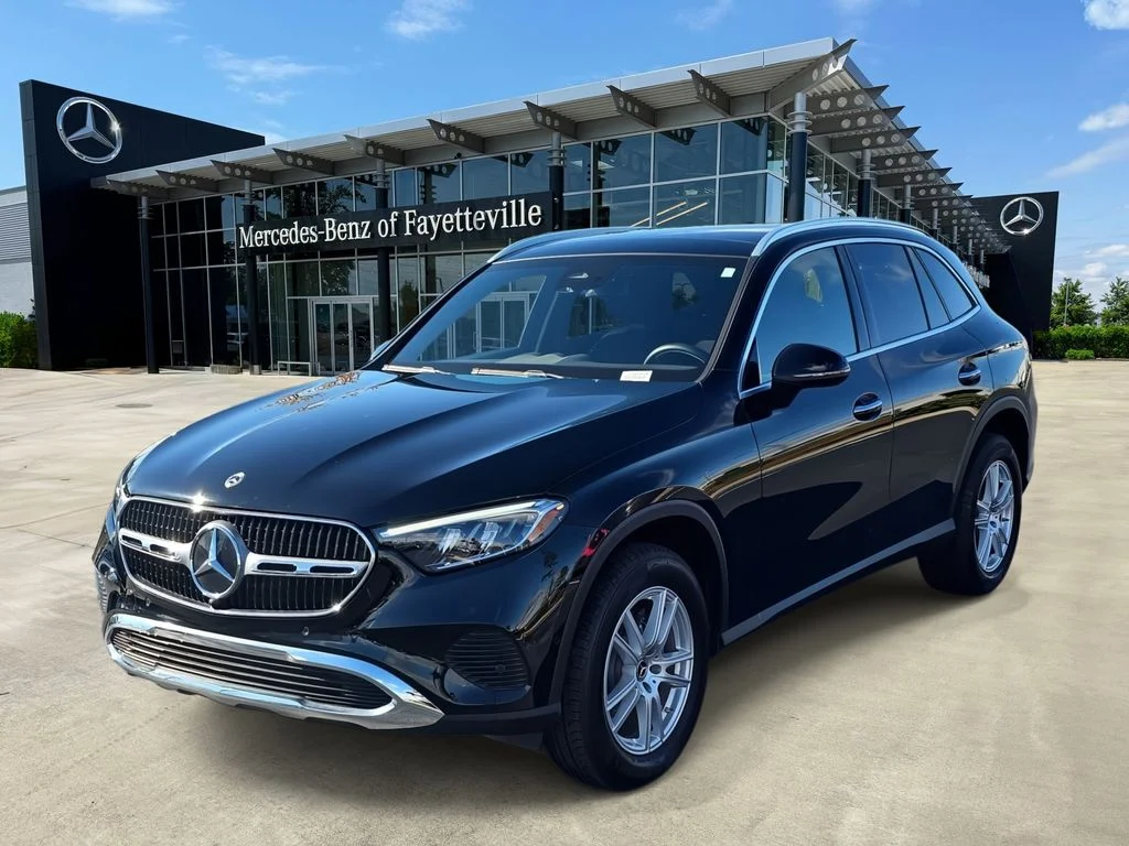 2025 Mercedes-Benz GLC GLC 300's photo