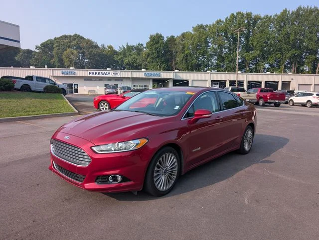 Used 2014 Red Ford Titanium image 1