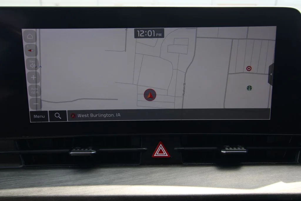 Used 2023 Red Kia X-Pro Prestige image 12
