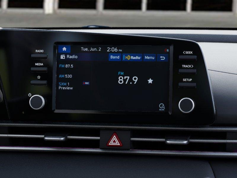 New 2026 Abyss Black Hyundai SE image 13