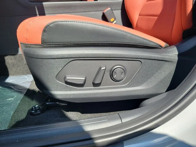 New 2026 Wolf Gray Kia SX Prestige image 15