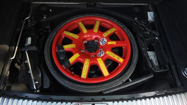Used 2018 Black Porsche Base image 36