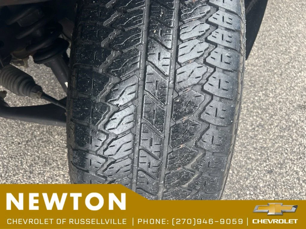 Used 2023 STERLING GRAY METALLIC Chevrolet 4WD Trail Boss image 44