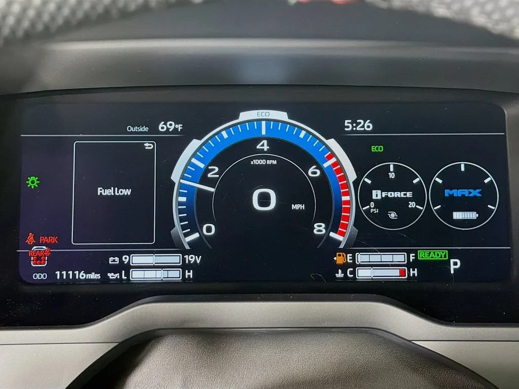 Used 2025 Ice Cap Toyota SR5 image 14