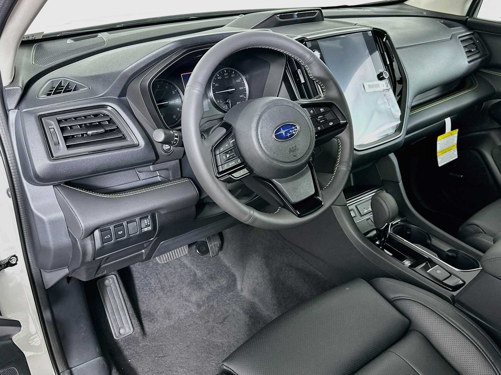 New 2026 CRYSTAL WHITE PEARL Subaru Onyx Edition Touring 7-Passenger image 9