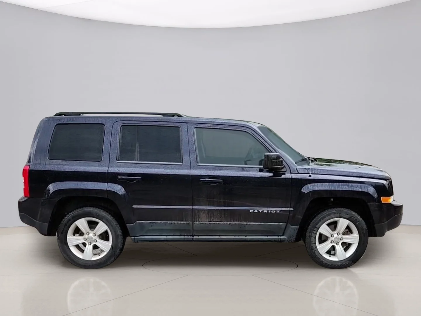 Used 2011 Blue Jeep SPORT image 6