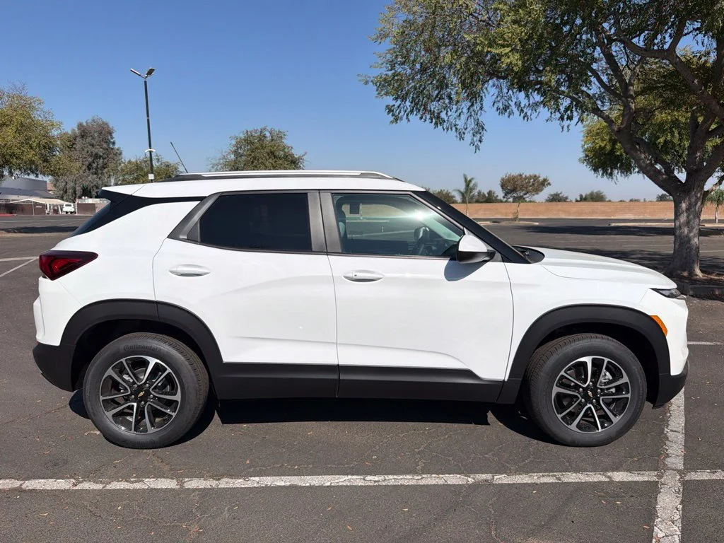 2026 Chevrolet Trailblazer LT - Photo 8