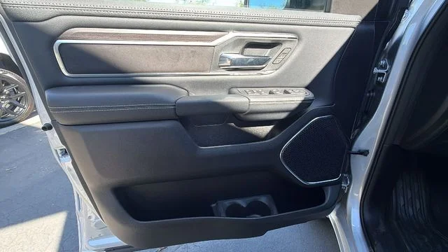 2026 RAM 1500 Laramie - Photo 20