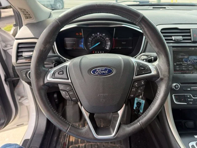 Used 2016 White Ford SE image 13