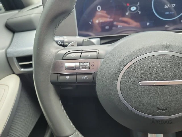 Used 2024 Blue Hyundai SEL image 18