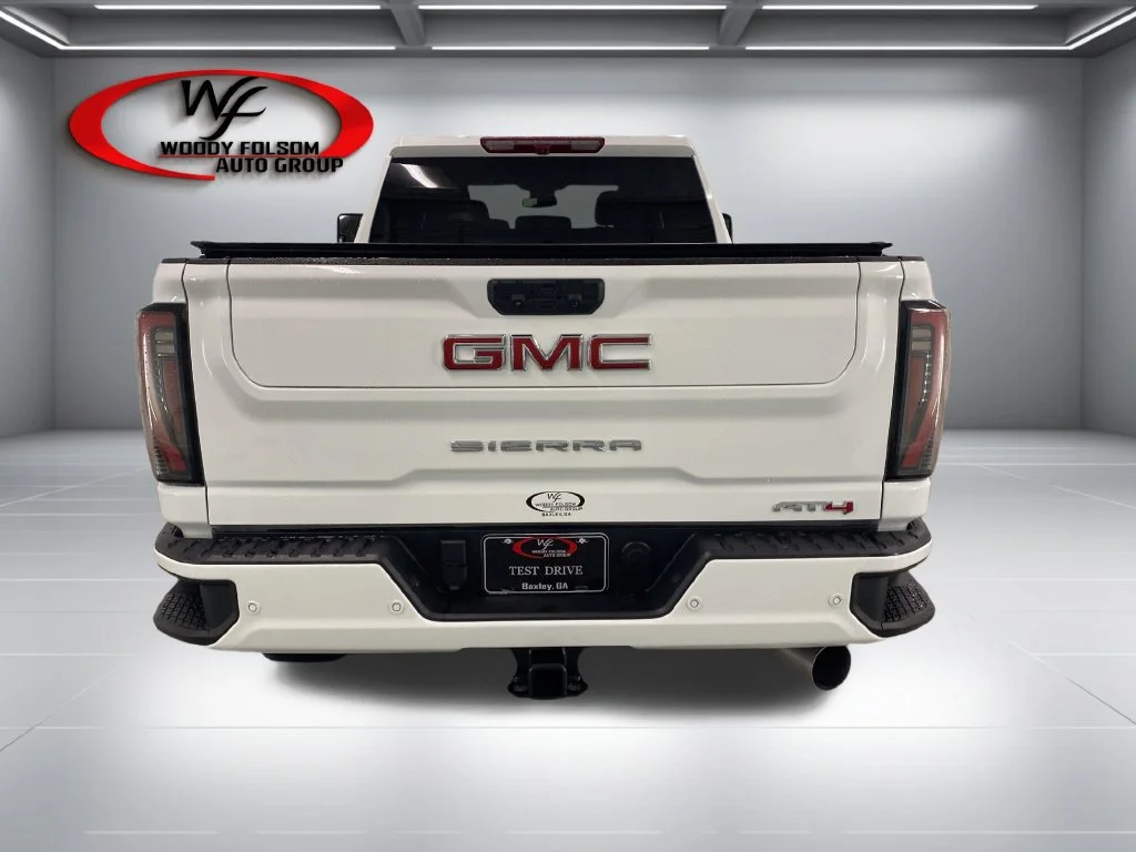Used 2026 White GMC AT4 image 8