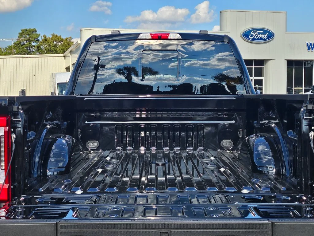 New 2027 Black Ford Platinum image 15