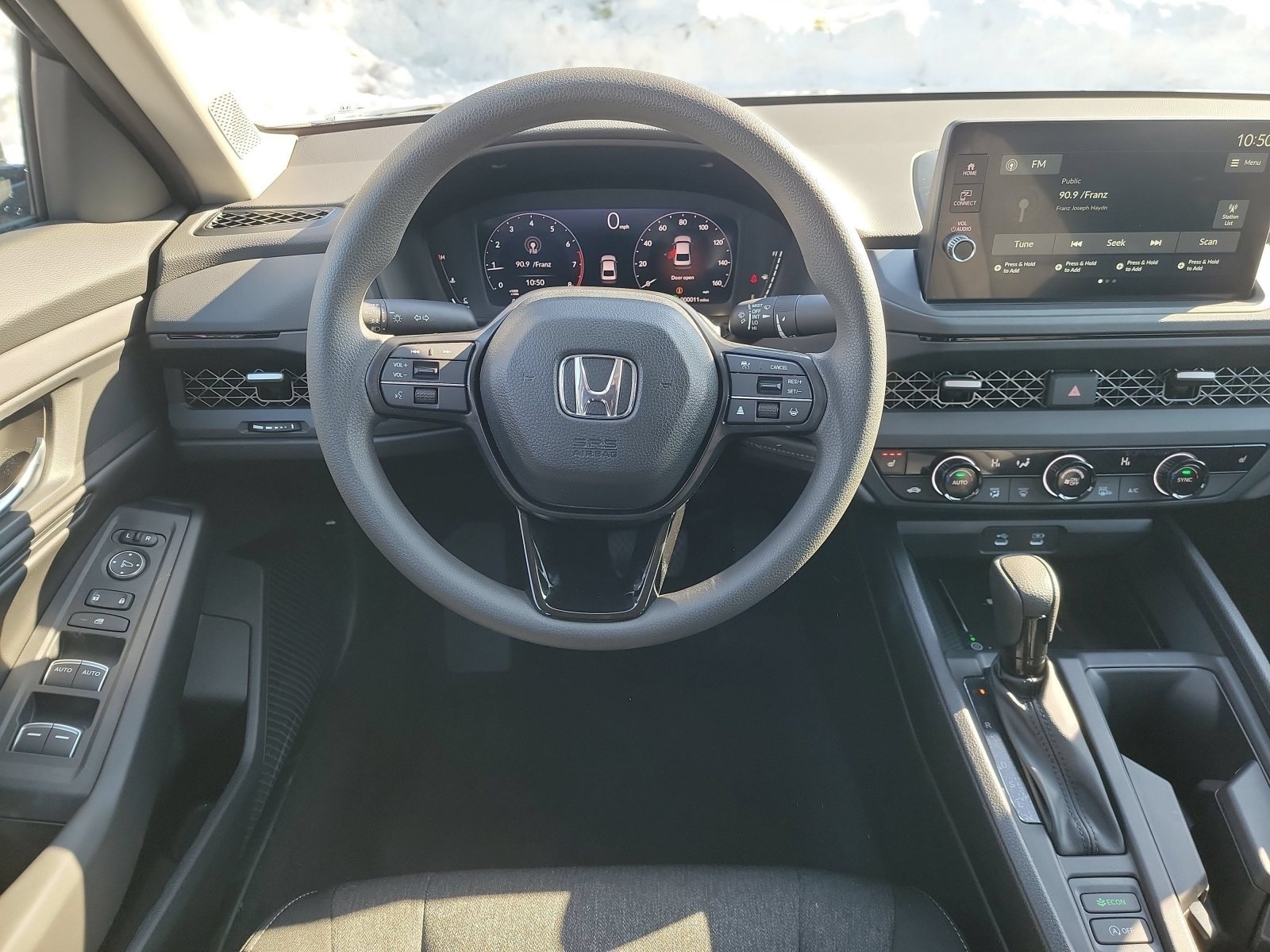 New 2026 Urban Gray Pearl Honda SE image 11