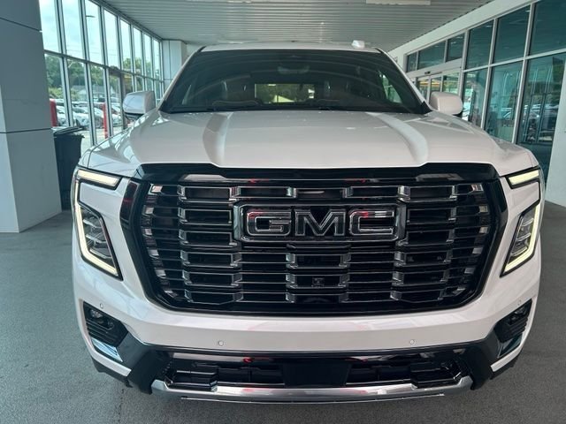 Used 2025 White GMC Denali Ultimate image 2