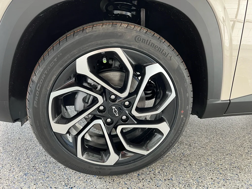 2026 Chevrolet Trax RS - Photo 32
