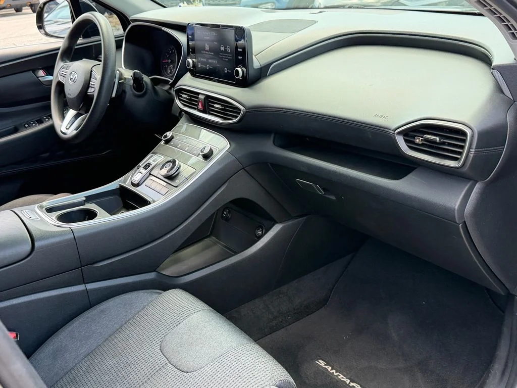 Used 2022 Black Hyundai SEL image 17