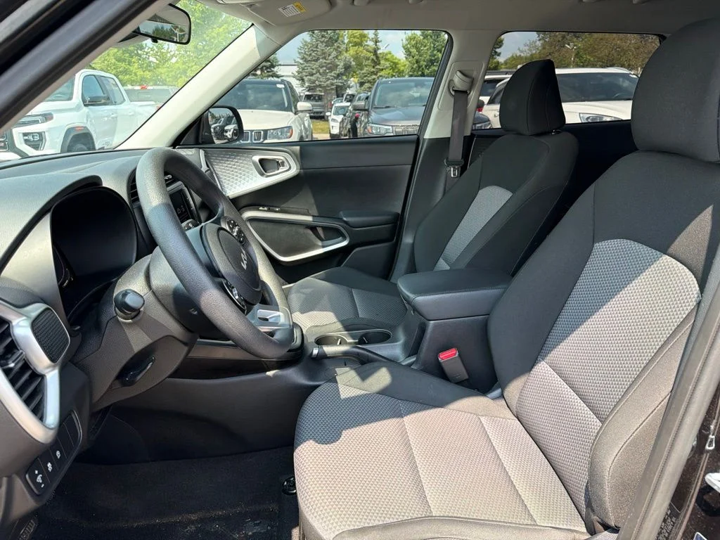 Used 2023 Black Kia LX image 10